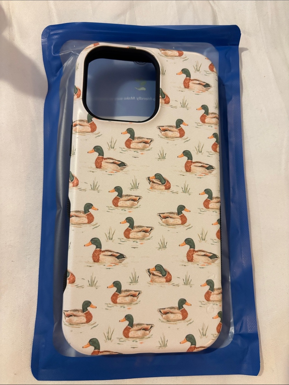 Duck Pattern White iPhone 16 ProCase - Protective Floral Design